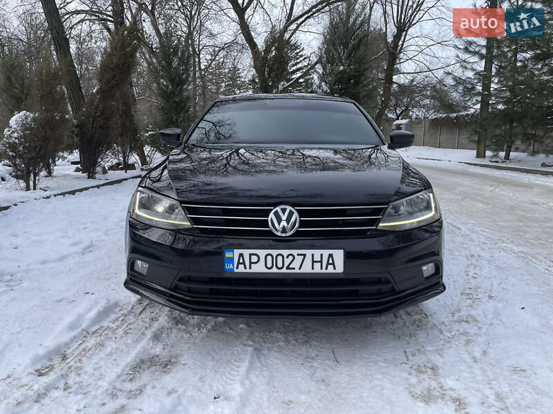 Седан Volkswagen Jetta 2017 в Запоріжжі