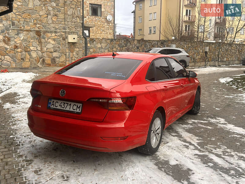 Седан Volkswagen Jetta 2018 в Самборі