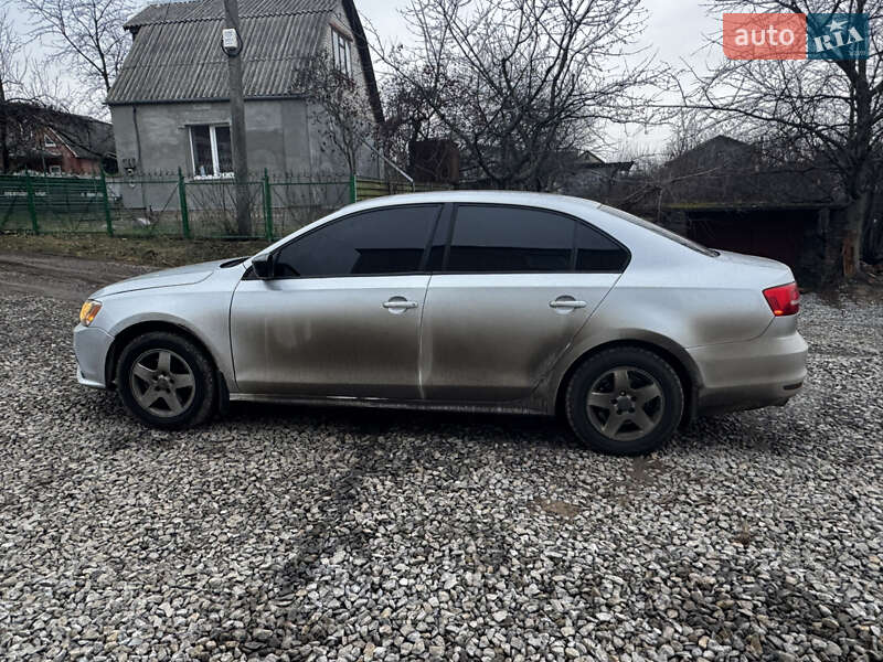 Седан Volkswagen Jetta 2015 в Вінниці