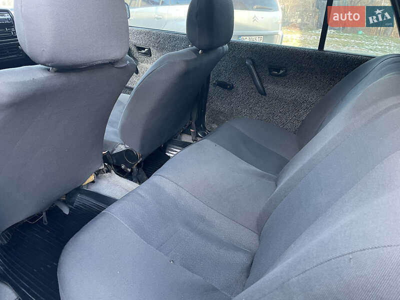 Седан Volkswagen Jetta 1988 в Трускавце