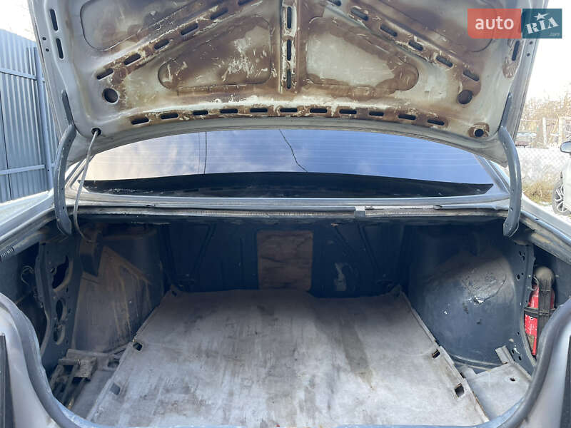 Седан Volkswagen Jetta 1988 в Трускавце