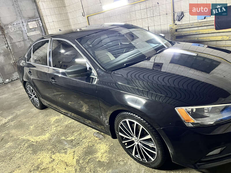 Седан Volkswagen Jetta 2016 в Борисполі