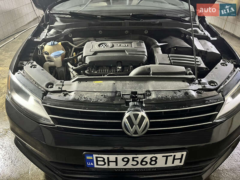 Седан Volkswagen Jetta 2016 в Борисполі