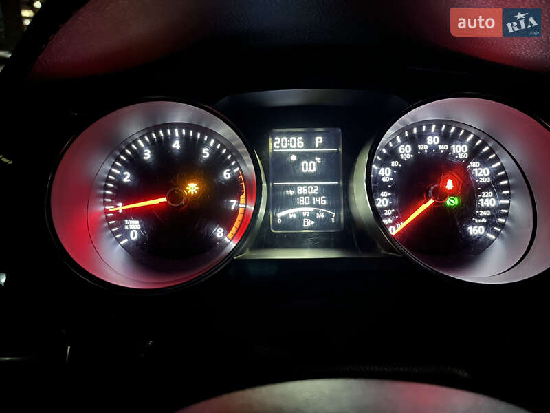 Седан Volkswagen Jetta 2016 в Борисполі