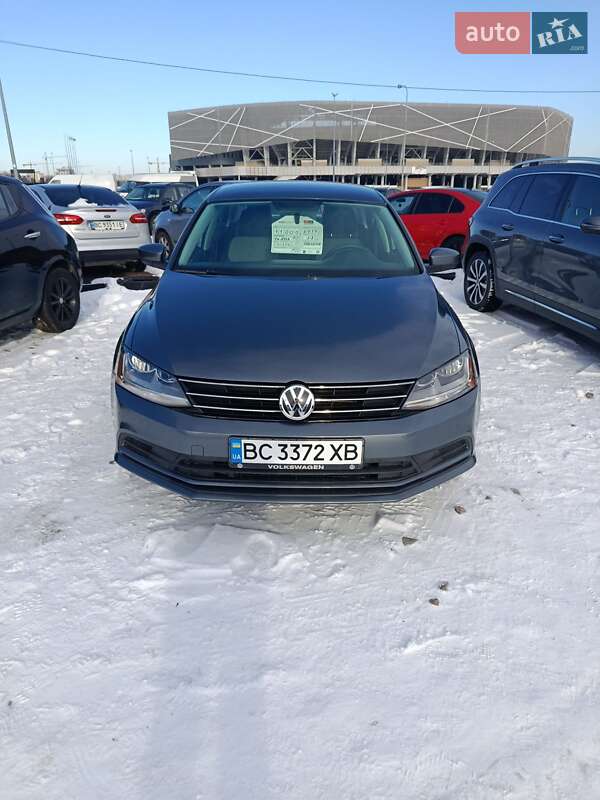 Седан Volkswagen Jetta 2017 в Львове