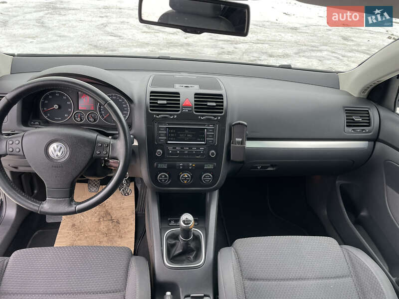 Седан Volkswagen Jetta 2007 в Дубно фото 33 Седан Volkswagen Jetta 2007 в Дубно