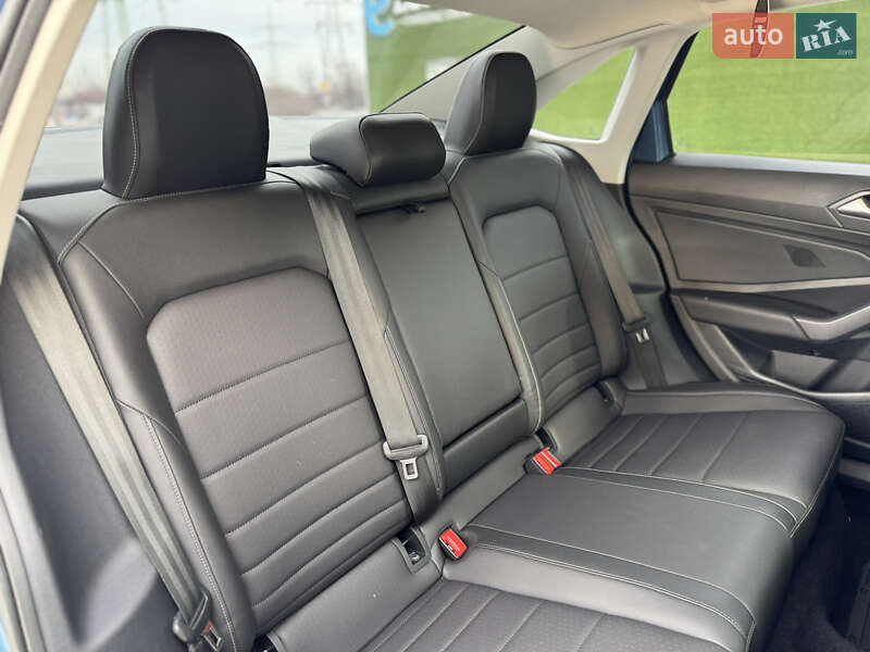 Седан Volkswagen Jetta 2020 в Києві фото 11 Седан Volkswagen Jetta 2020 в Києві