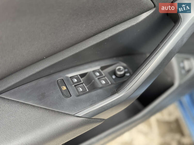 Седан Volkswagen Jetta 2020 в Києві фото 17 Седан Volkswagen Jetta 2020 в Києві