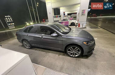 Седан Volkswagen Jetta 2020 в Києві