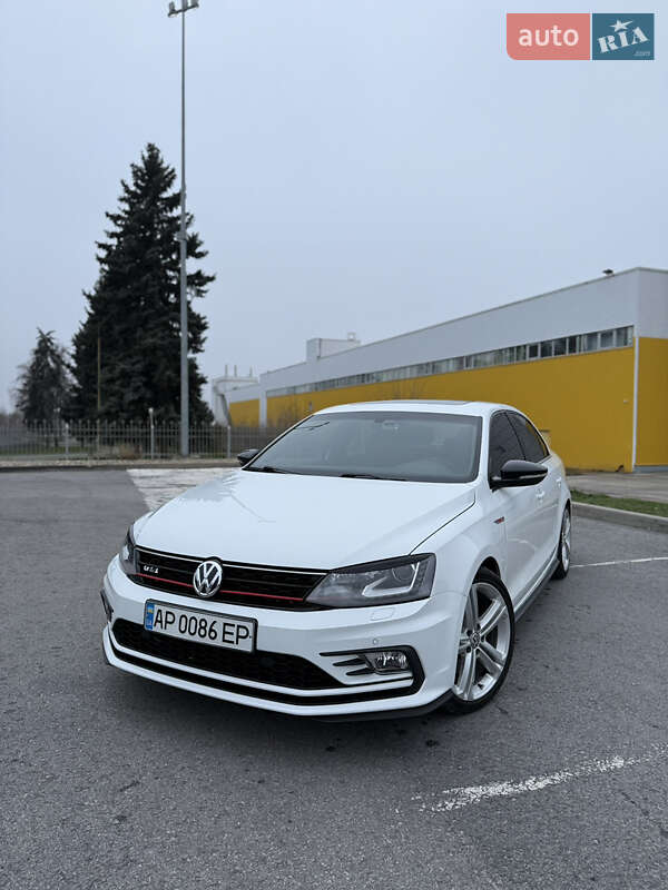 Volkswagen Jetta 2016