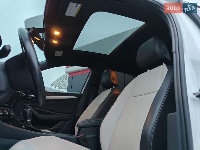 Седан Volkswagen Jetta 2019 в Кривом Роге