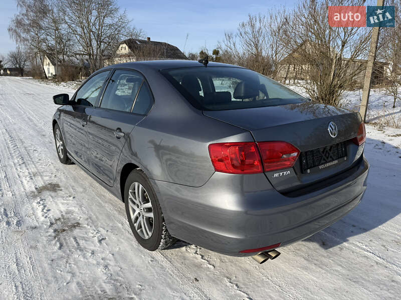 Седан Volkswagen Jetta 2014 в Дубно фото 10 Седан Volkswagen Jetta 2014 в Дубно