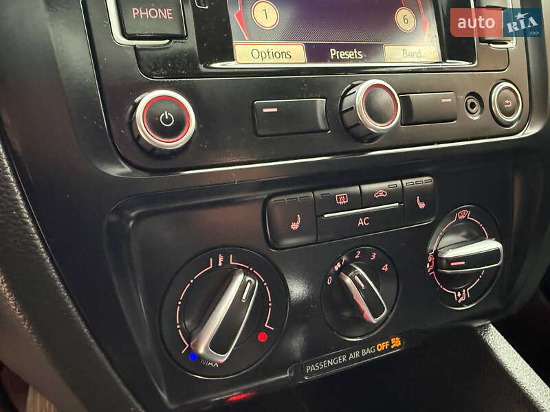 Седан Volkswagen Jetta 2011 в Ивано-Франковске