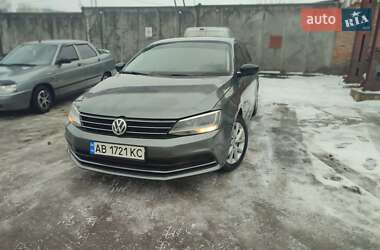 Седан Volkswagen Jetta 2015 в Виннице