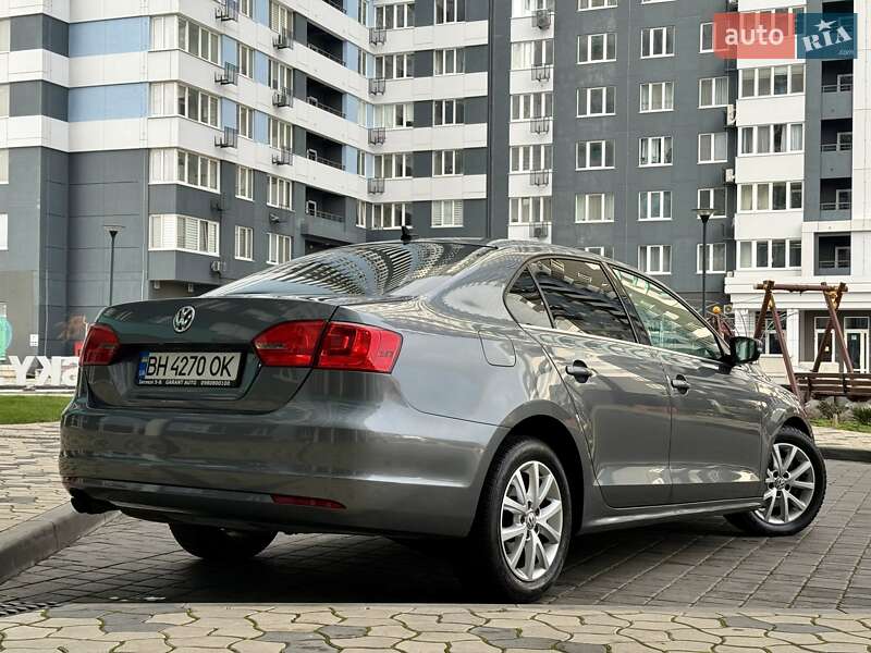 Volkswagen Jetta 2013 Volkswagen Jetta 2013
