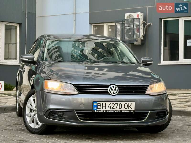 Седан Volkswagen Jetta 2013 в Одессе