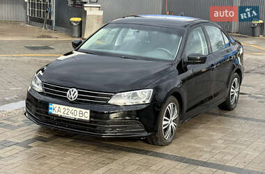 Седан Volkswagen Jetta 2015 в Запоріжжі