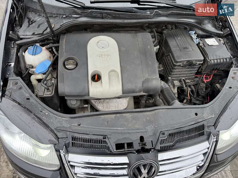 Седан Volkswagen Jetta 2006 в Ахтырке