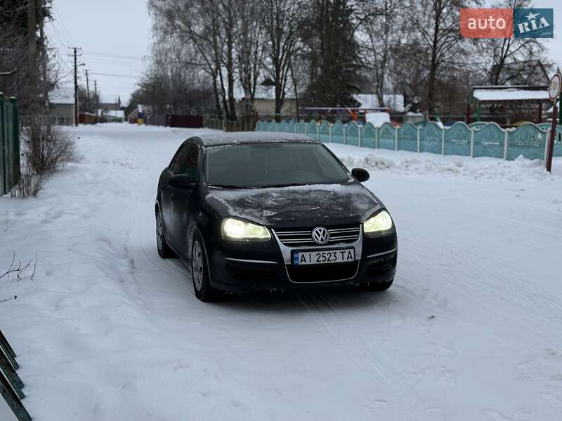 Седан Volkswagen Jetta 2006 в Ахтырке