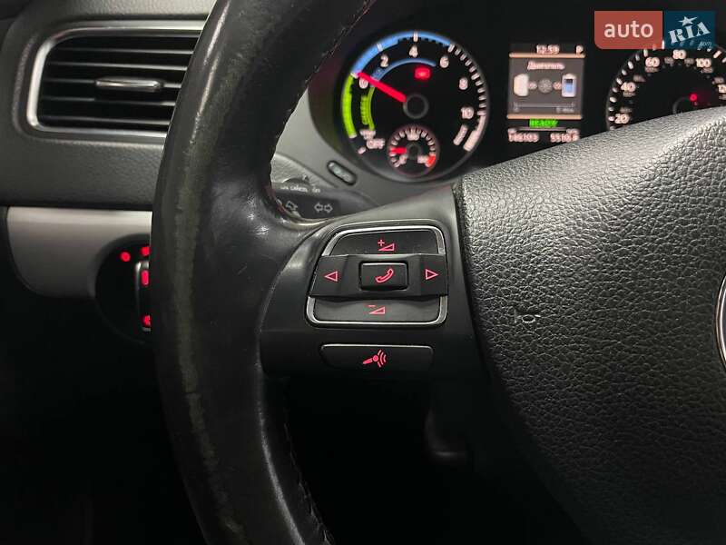 Седан Volkswagen Jetta 2013 в Киеве фото 27 Седан Volkswagen Jetta 2013 в Киеве