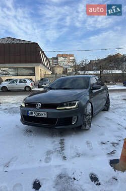 Седан Volkswagen Jetta 2012 в Черкассах