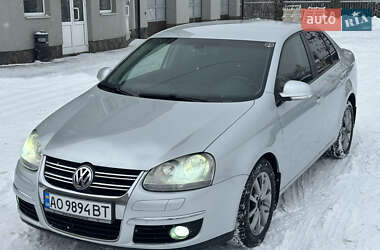 Седан Volkswagen Jetta 2010 в Мукачево