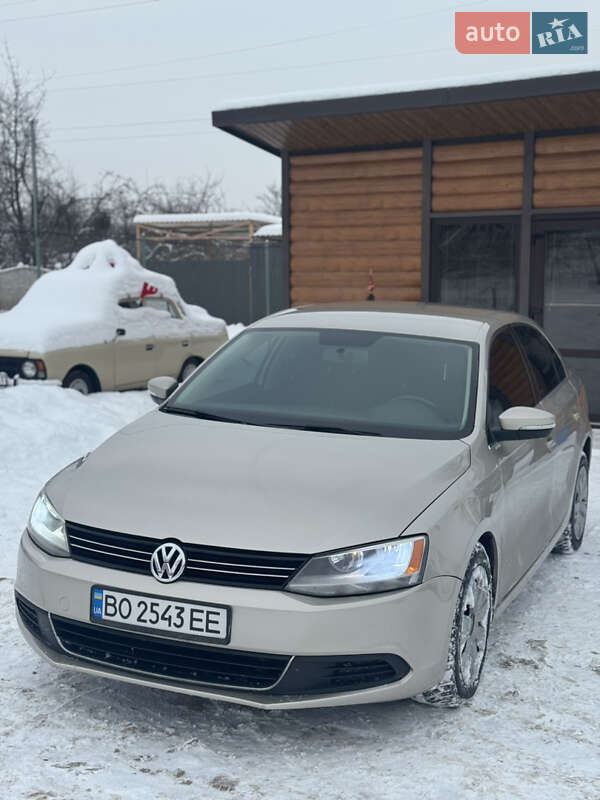 Volkswagen Jetta 2012