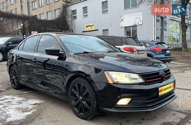 Седан Volkswagen Jetta 2015 в Миколаєві