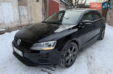 Седан Volkswagen Jetta 2016 в Дніпрі