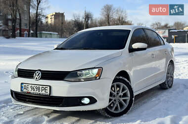 Седан Volkswagen Jetta 2010 в Кам'янському
