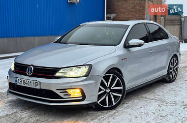 Седан Volkswagen Jetta 2016 в Кам'янському