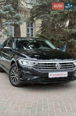 Седан Volkswagen Jetta 2020 в Сумах
