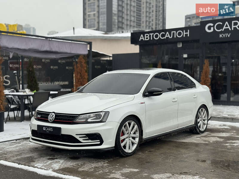 Volkswagen Jetta 2017