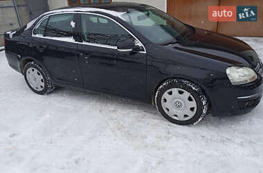 Седан Volkswagen Jetta 2006 в Радехове