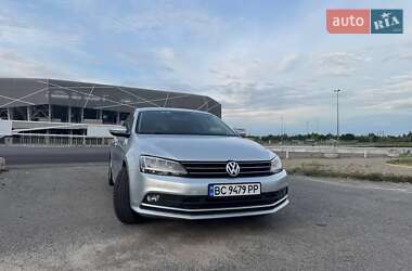 Седан Volkswagen Jetta 2016 в Львове