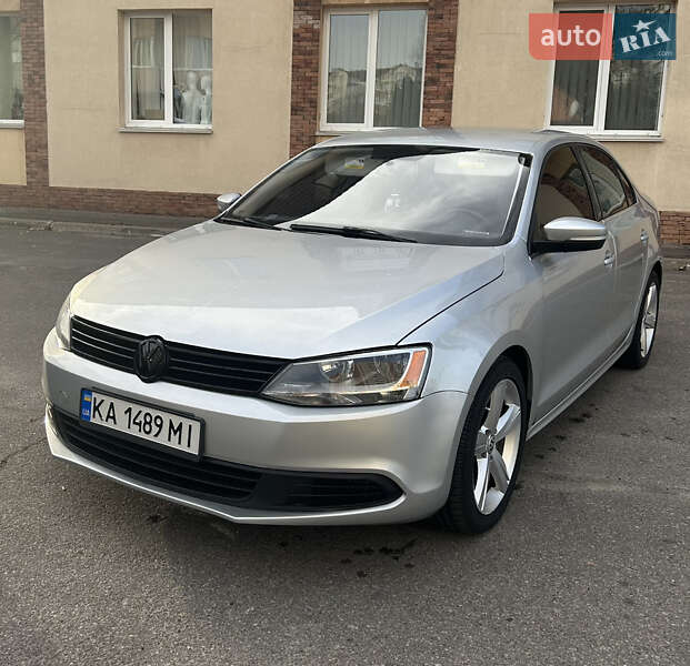 Volkswagen Jetta 2012 Volkswagen Jetta 2012