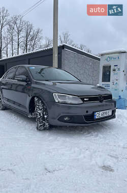 Седан Volkswagen Jetta 2012 в Черновцах