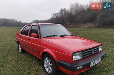 Седан Volkswagen Jetta 1987 в Ромнах
