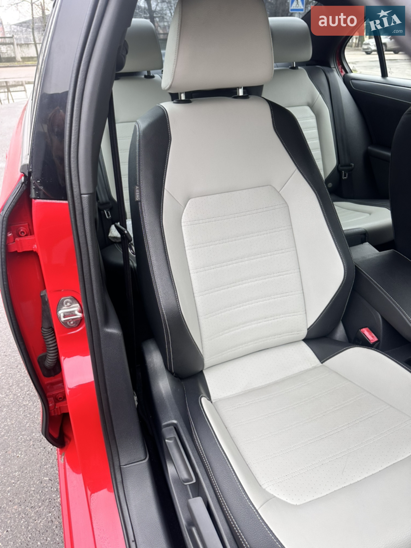 2015 Volkswagen Jetta - мініатюра 28