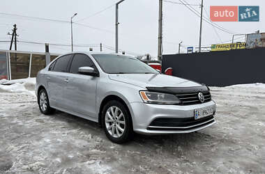 Седан Volkswagen Jetta 2015 в Києві