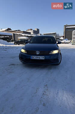 Седан Volkswagen Jetta 2016 в Львове