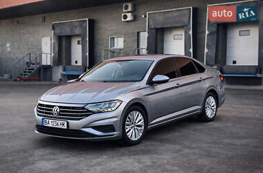 Седан Volkswagen Jetta 2019 в Кривом Роге