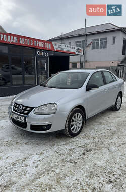 Седан Volkswagen Jetta 2008 в Каменке