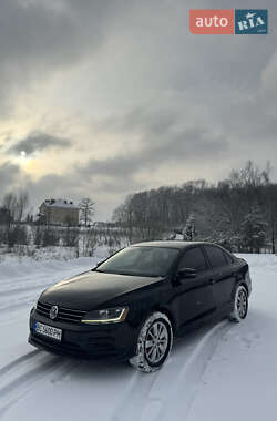 Седан Volkswagen Jetta 2015 в Львове