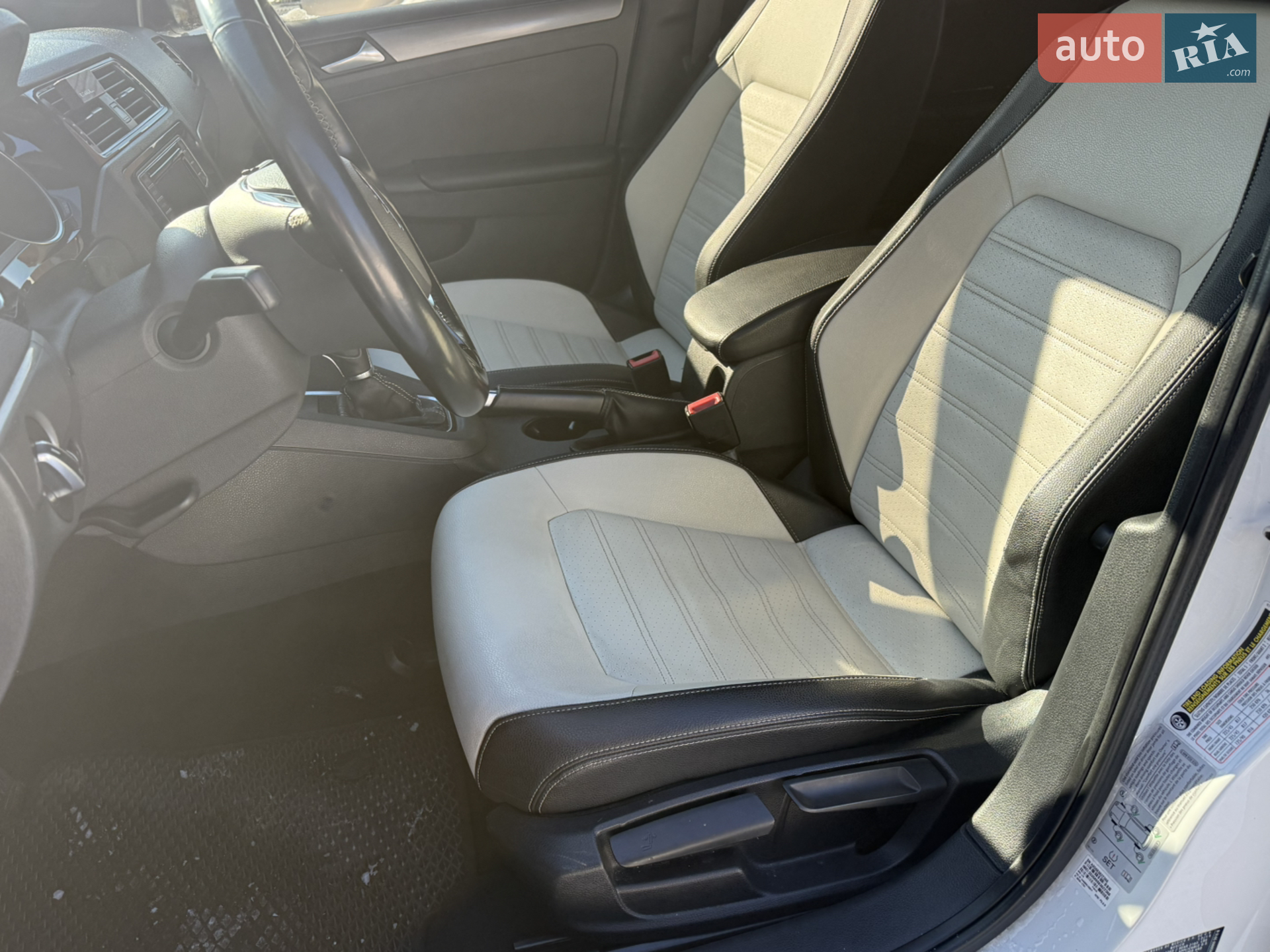 2015 Volkswagen Jetta - мініатюра 18