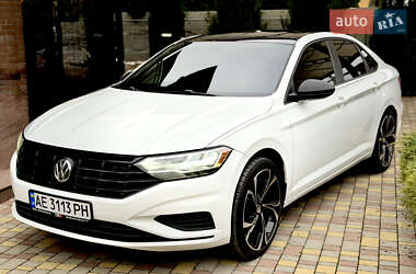 Седан Volkswagen Jetta 2019 в Дніпрі