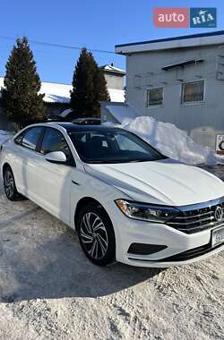 Седан Volkswagen Jetta 2020 в Чернигове