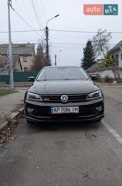 Седан Volkswagen Jetta 2014 в Киеве