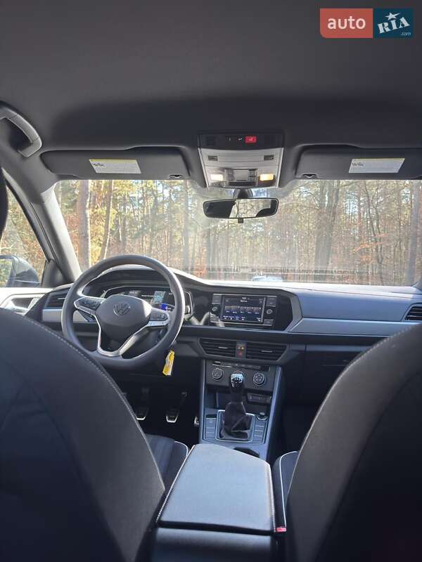 Седан Volkswagen Jetta 2023 в Львове