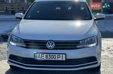 Седан Volkswagen Jetta 2015 в Павлограде